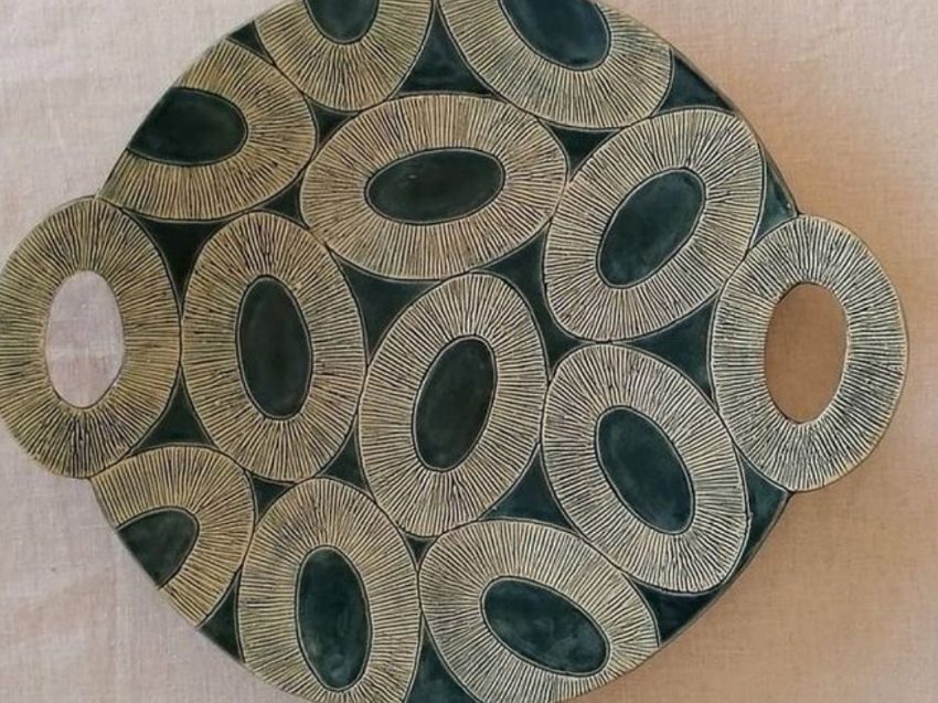 Töpferkurs in Klagenfurt - Keramiktablett herstellen