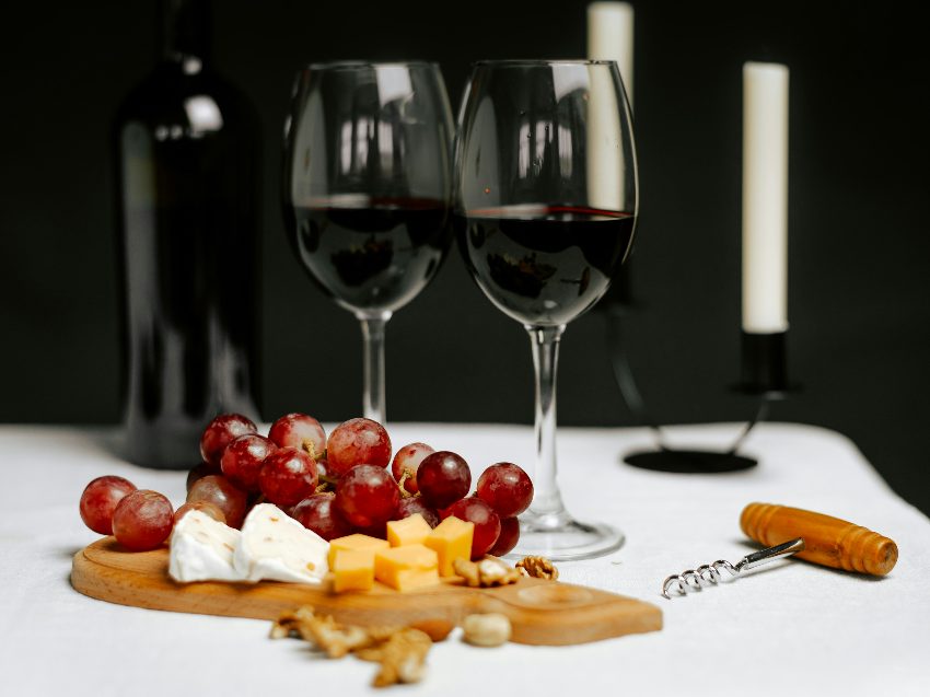 Wein und Käse Tasting in Hamburg - Aromen & Geschmäcker